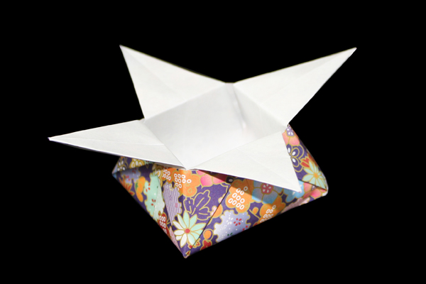 節分用 折り紙の 箱 の折り方 豆入れ と 殻入れ 折り紙japan